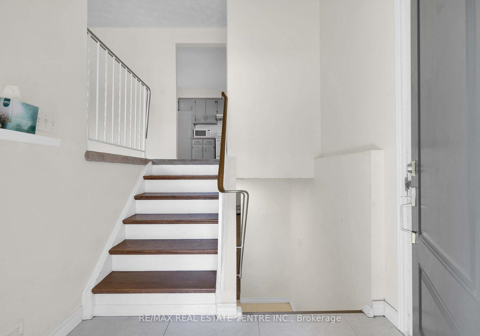 141-cedar-crest-street-kitchener-ontario-x13756472