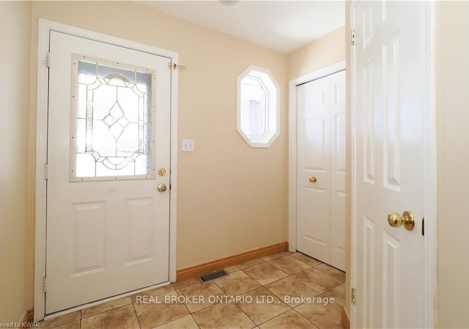 258-inverhuron-crescent-waterloo-ontario-x13756506