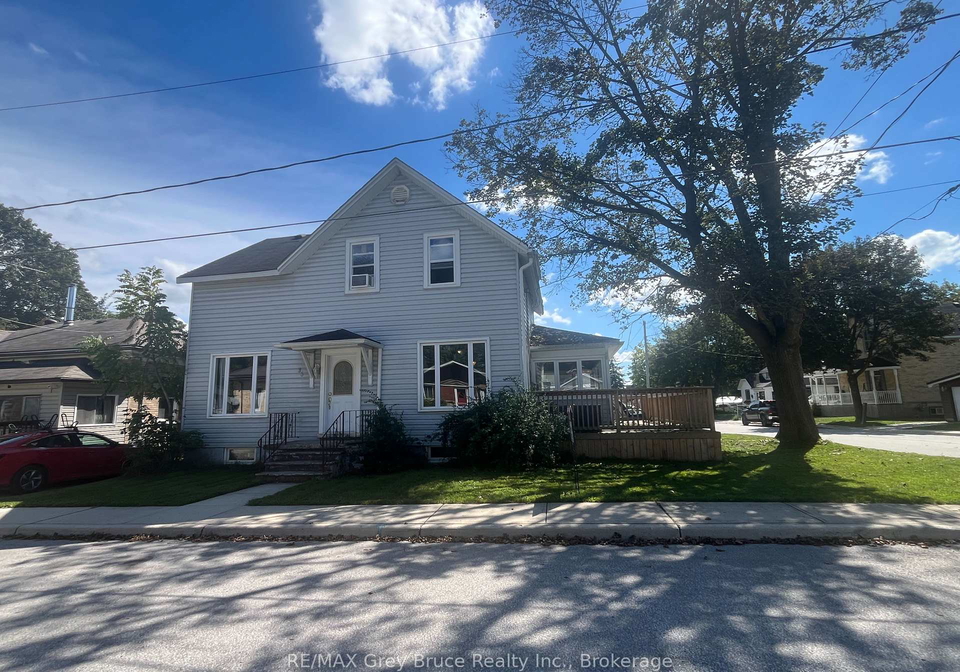 35-se-5th-street-s-arran-elderslie-ontario-x13756570