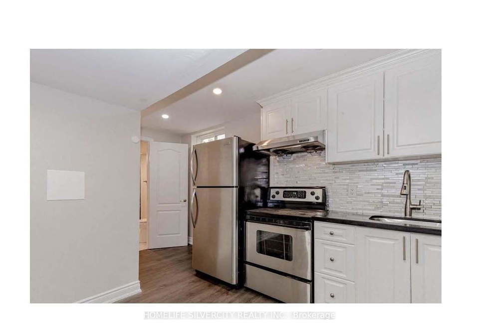 348-activa-avenue-kitchener-ontario-x13756590