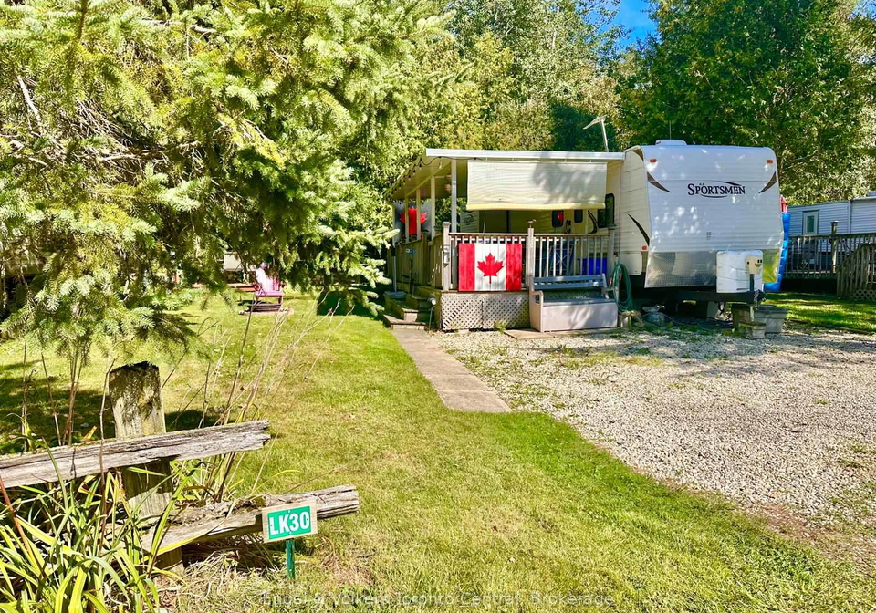 7489-sideroad-5-e-wellington-north-ontario-x13757024