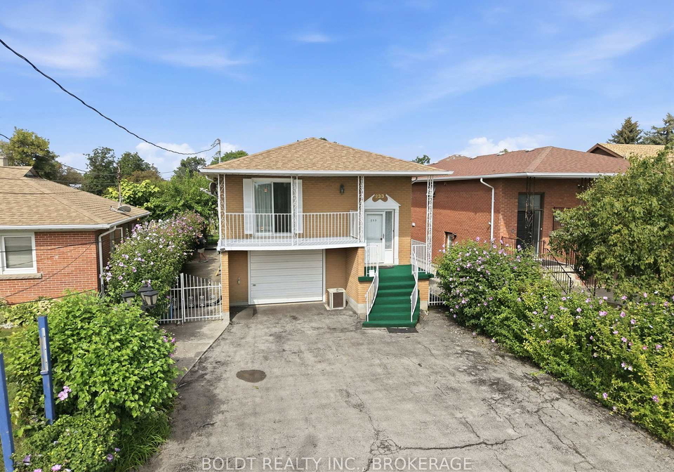 233-fruitland-road-hamilton-ontario-x13757028