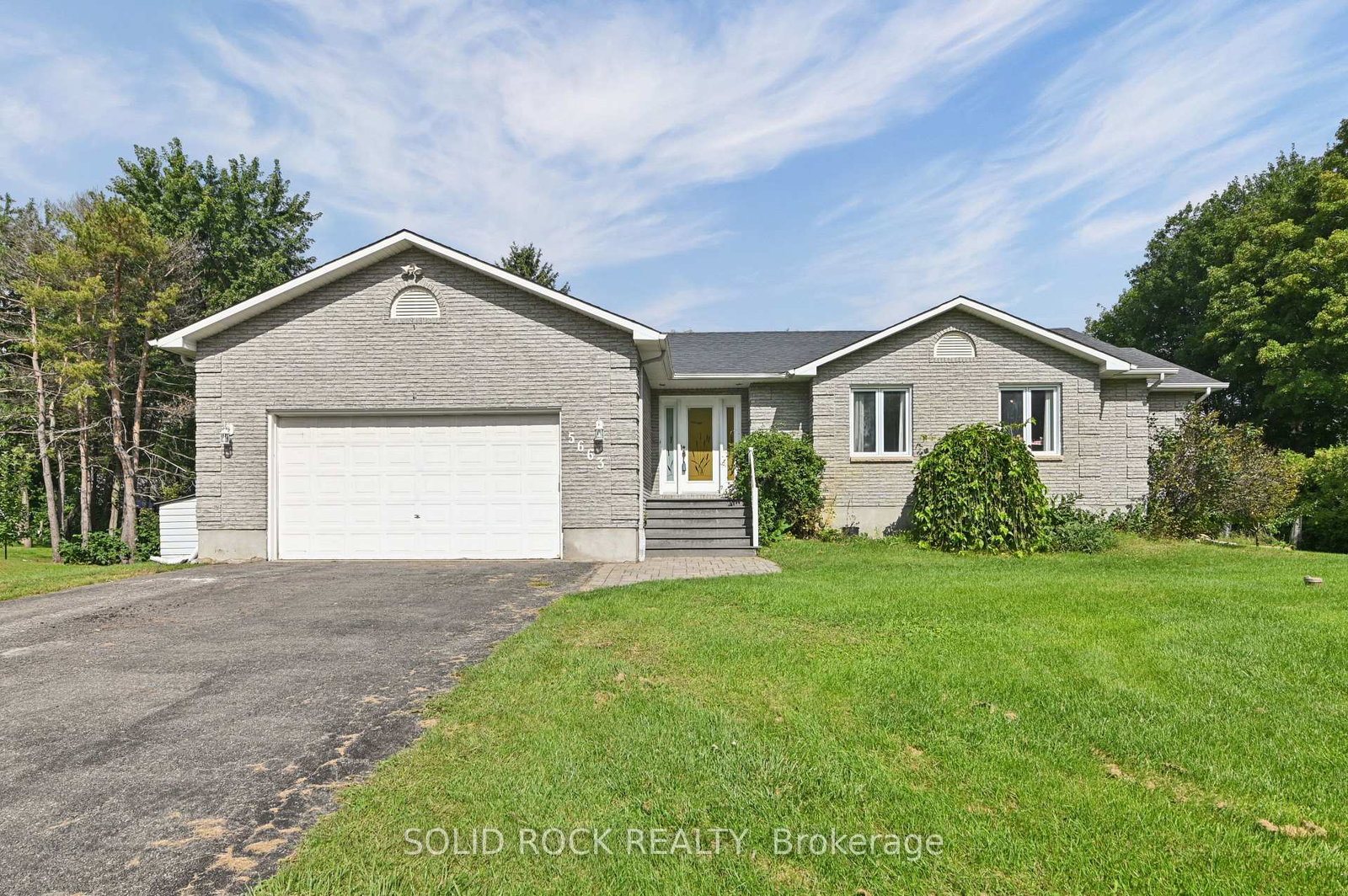 5663-ferdinand-street-ottawa-ontario-x13757032