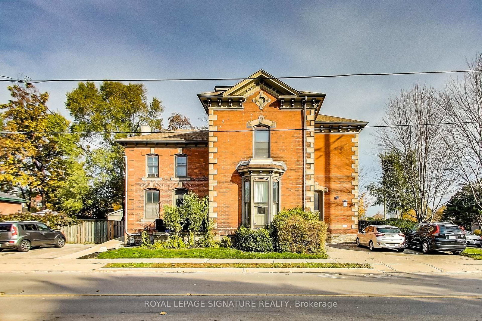 10west-avenue-s-hamilton-ontario-x13757188