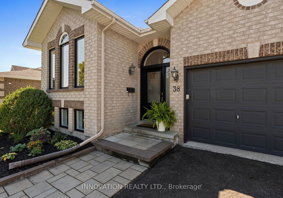 38-steggall-crescent-ottawa-ontario-x13757192
