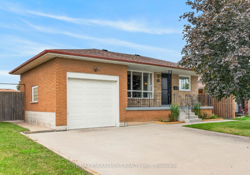 93-nugent-drive-hamilton-ontario-x13757304