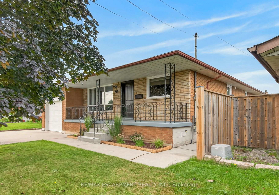 93-nugent-drive-hamilton-ontario-x13757304