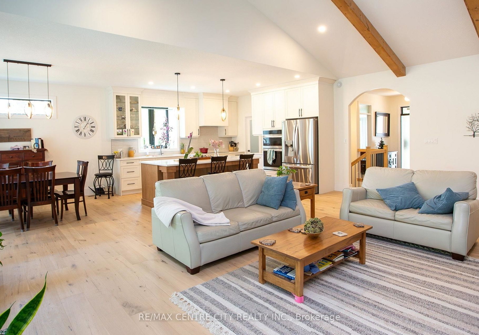 273-foxborough-place-thames-centre-ontario-x13757306