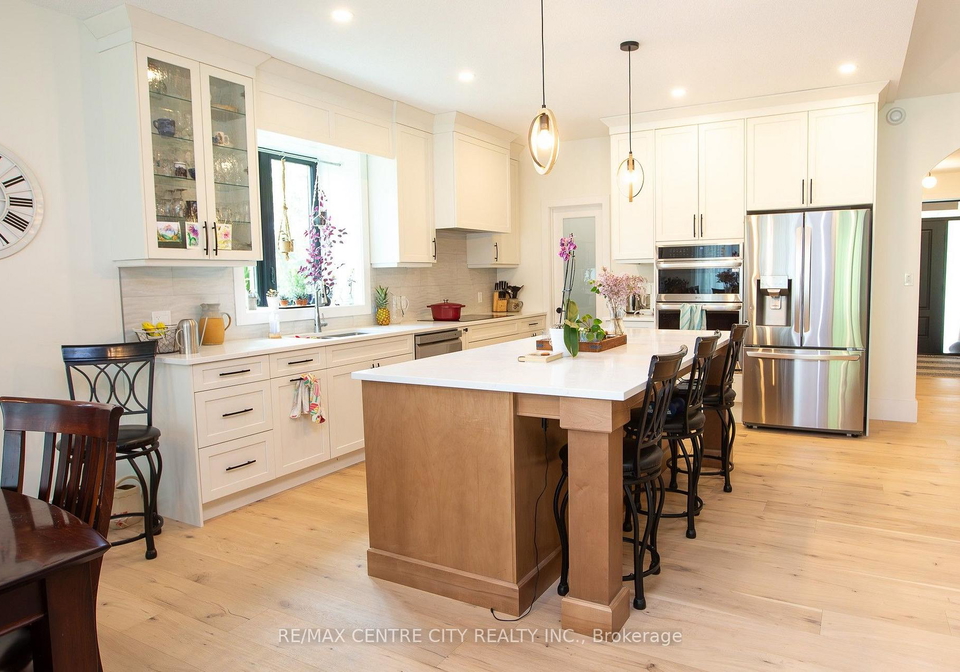 273-foxborough-place-thames-centre-ontario-x13757306