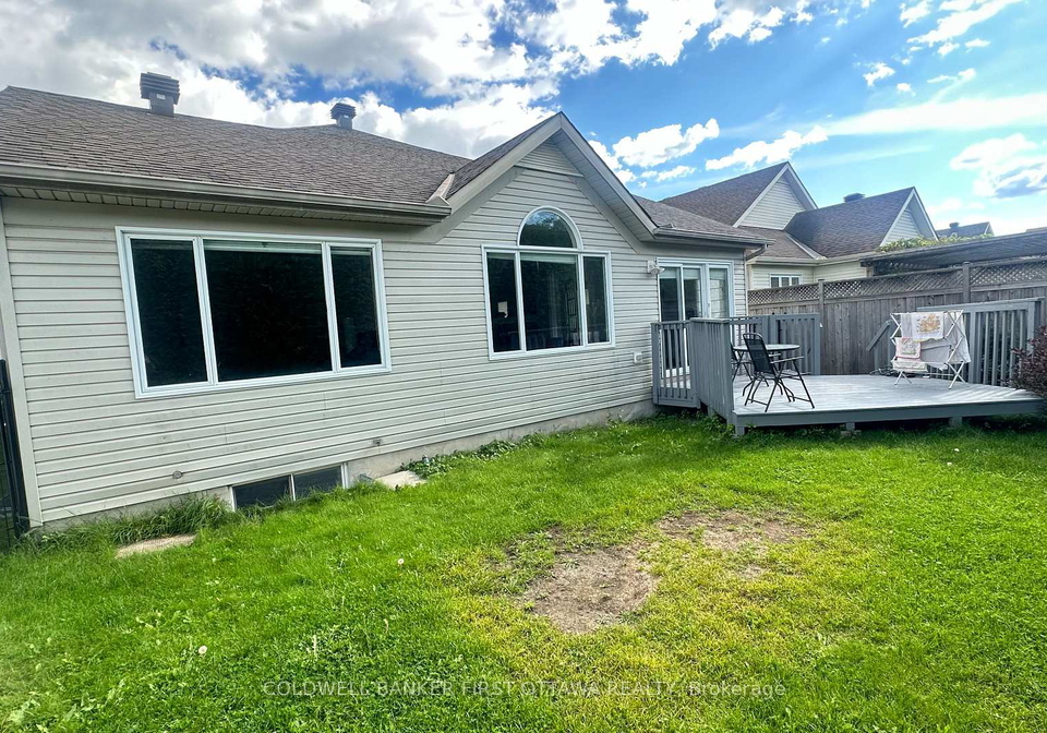 13-fieldcrest-avenue-ottawa-ontario-x13757424