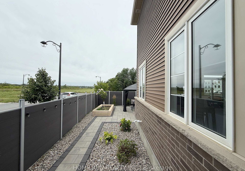 570-clemency-crescent-ottawa-ontario-x13757928