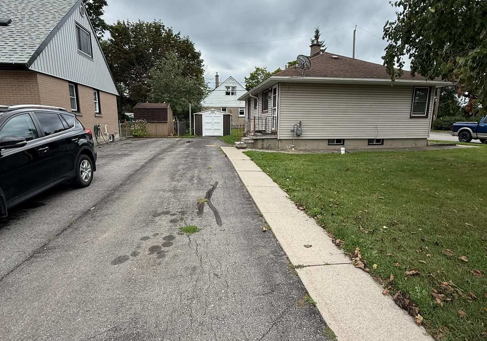 230-marilyn-avenue-greater-napanee-ontario-x13757956