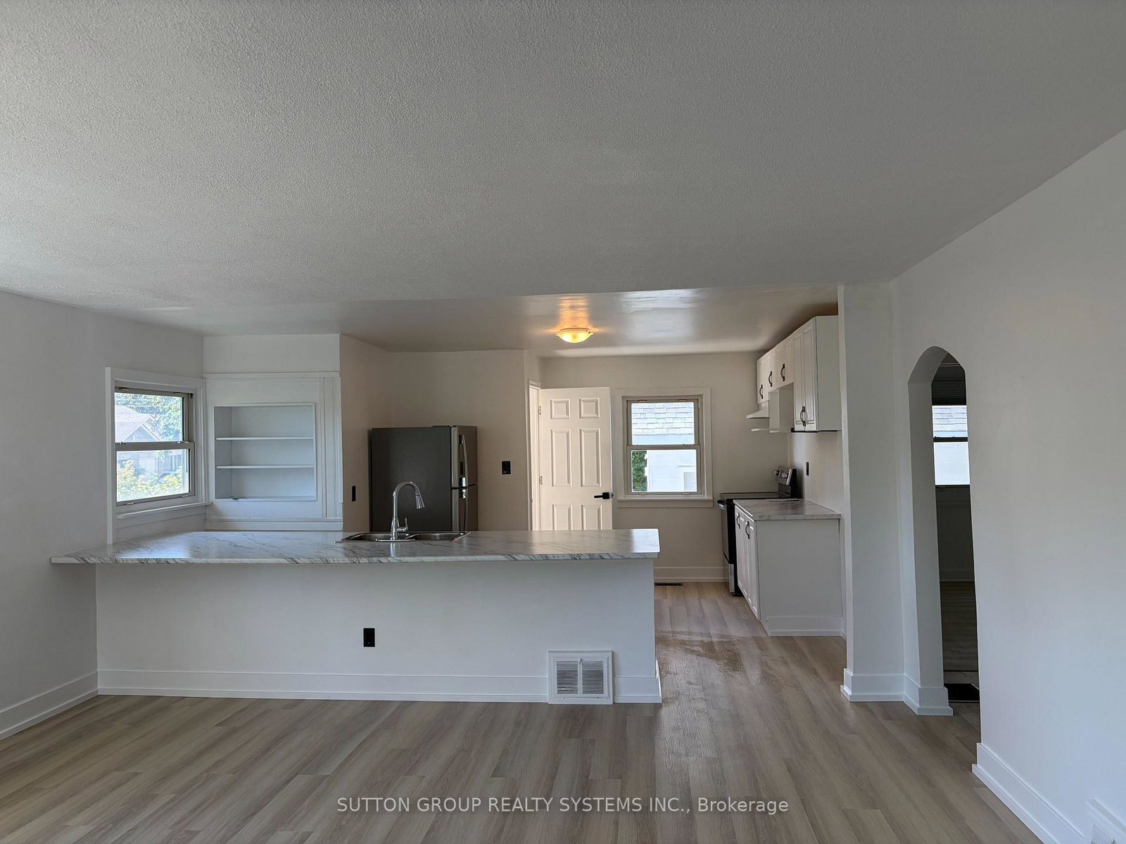 30-perry-avenue-brighton-ontario-x13758178