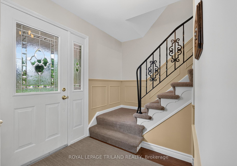 165-camden-crescent-london-north-ontario-x13758392