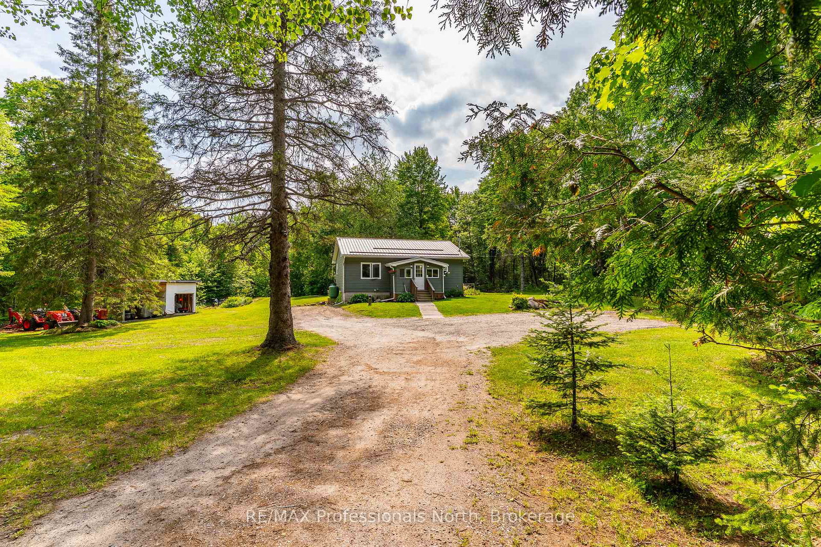 17900-highway-118-highlands-east-ontario-x13758394