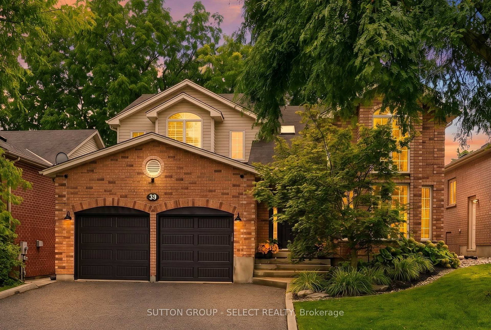 39-carolinian-lane-cambridge-ontario-x13758670
