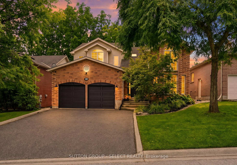 39-carolinian-lane-cambridge-ontario-x13758670