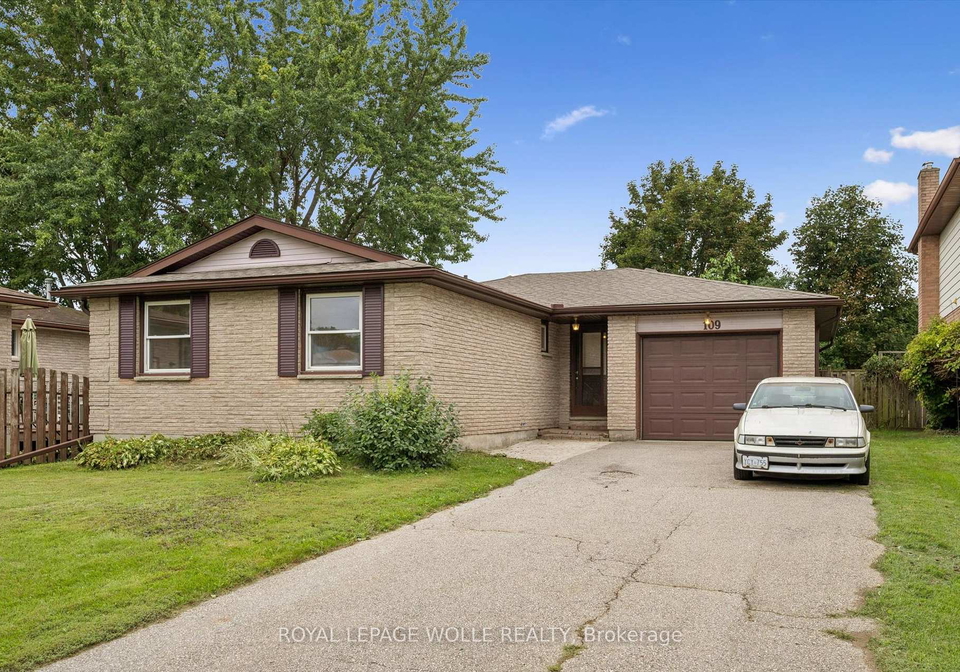 109-deerberry-place-waterloo-ontario-x13758954