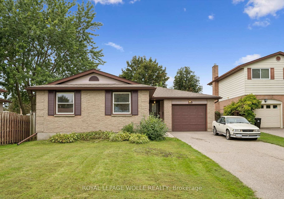 109-deerberry-place-waterloo-ontario-x13758954