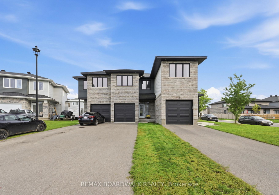 5-morrall-court-arnprior-ontario-x13758996