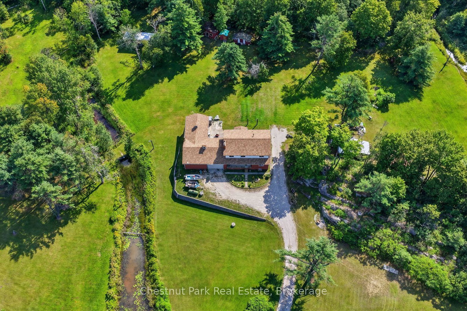 1304-11-highway-n-gravenhurst-ontario-x13759504