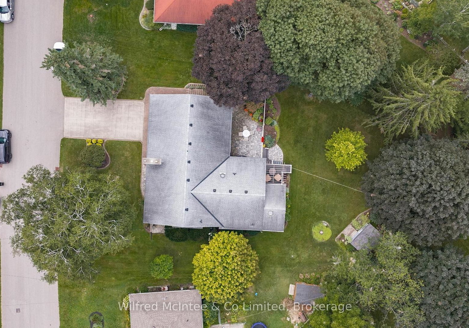 31-johnstone-boulevard-brockton-ontario-x13759682