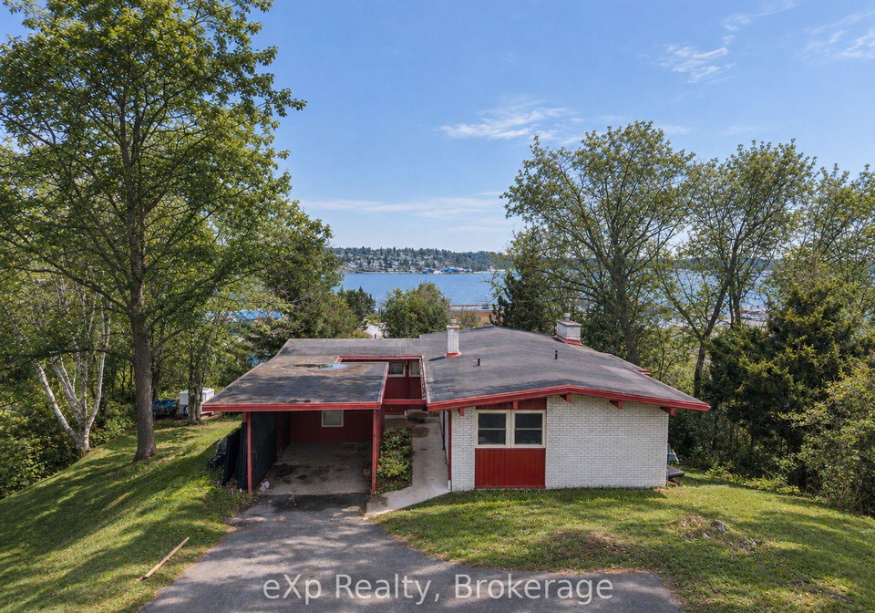 8-sunset-avenue-parry-sound-ontario-x13759966