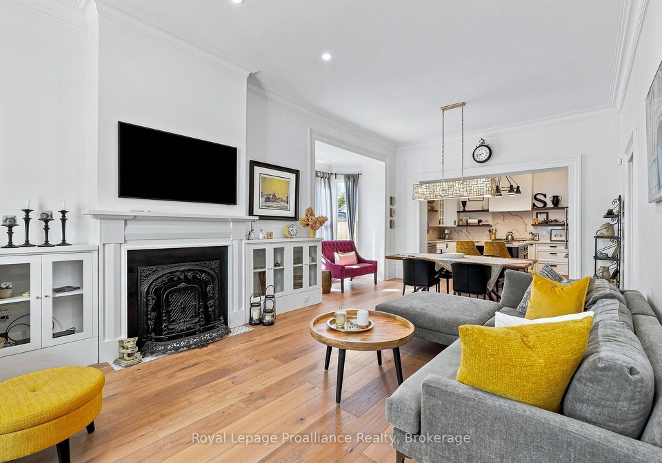 220-charles-street-belleville-ontario-x13760260