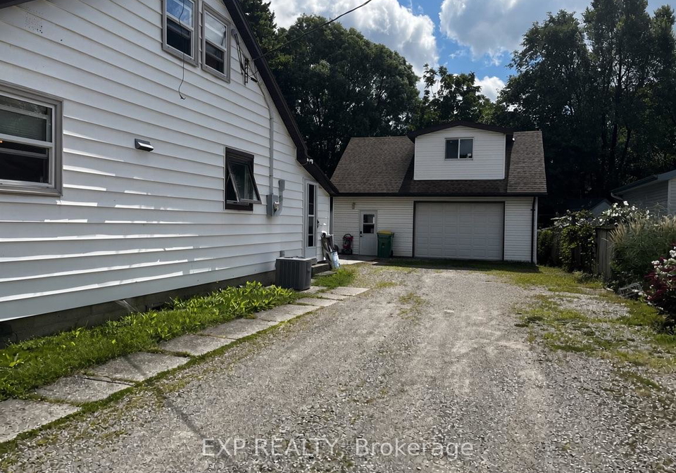 155-north-street-southwest-middlesex-ontario-x13760334