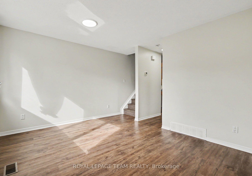 1420-raven-avenue-ottawa-ontario-x13760424