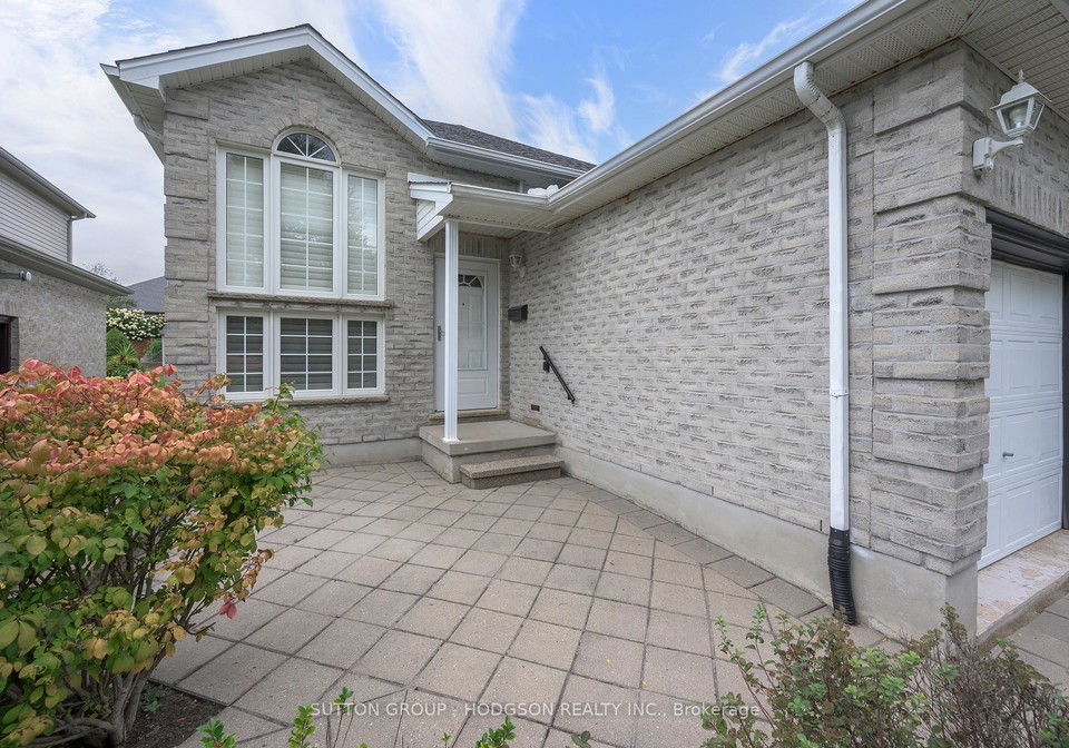 703-bramblewood-place-london-south-ontario-x13760438