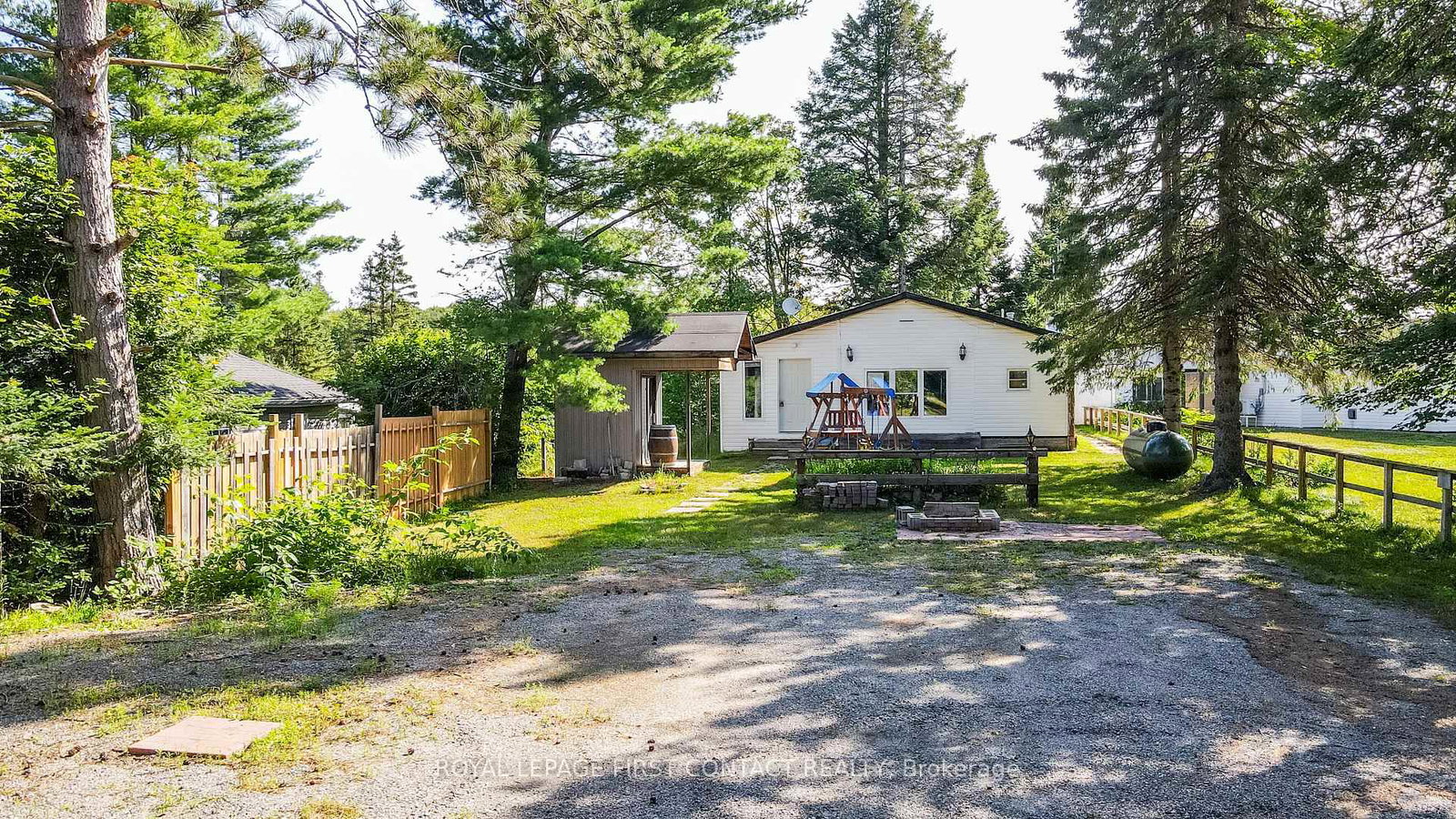 1088-colony-road-lake-of-bays-ontario-x13760440