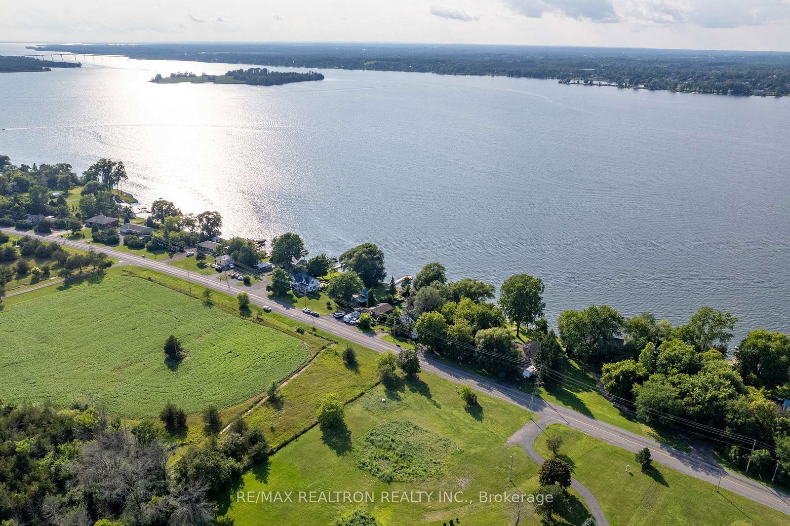 2141-county-road-greater-napanee-ontario-x13760562
