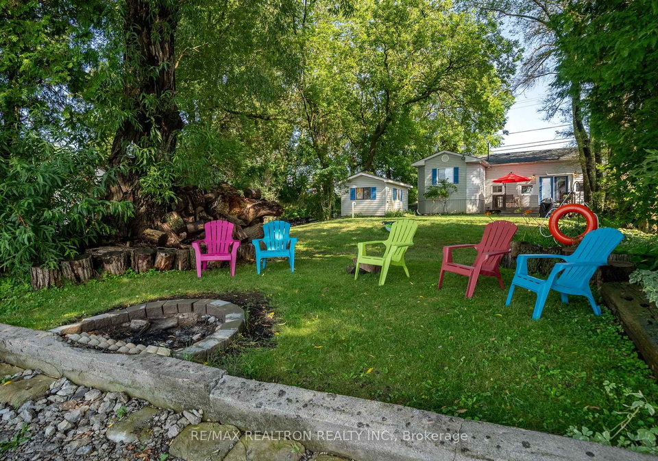 2141-county-road-greater-napanee-ontario-x13760562