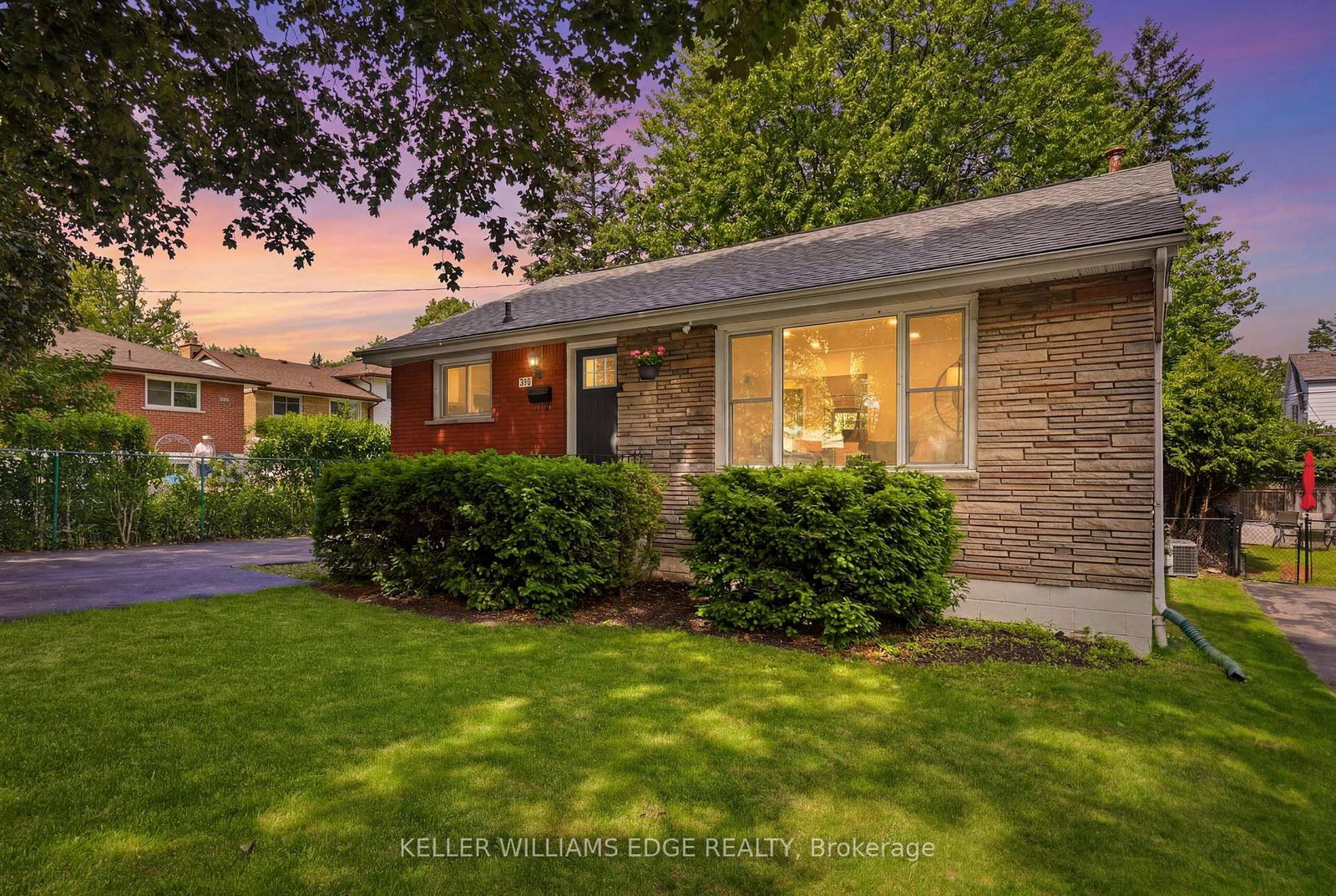 312-upper-paradise-road-hamilton-ontario-x13760740