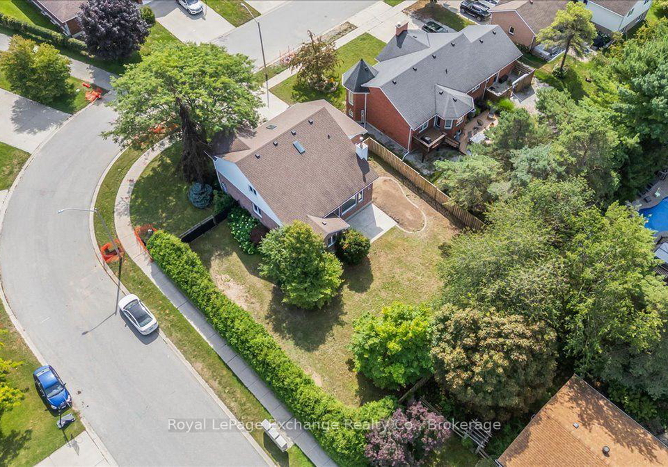 621-lynden-crescent-kincardine-ontario-x13761334