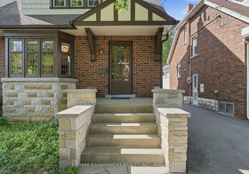 97-cline-avenue-n-hamilton-ontario-x13761380