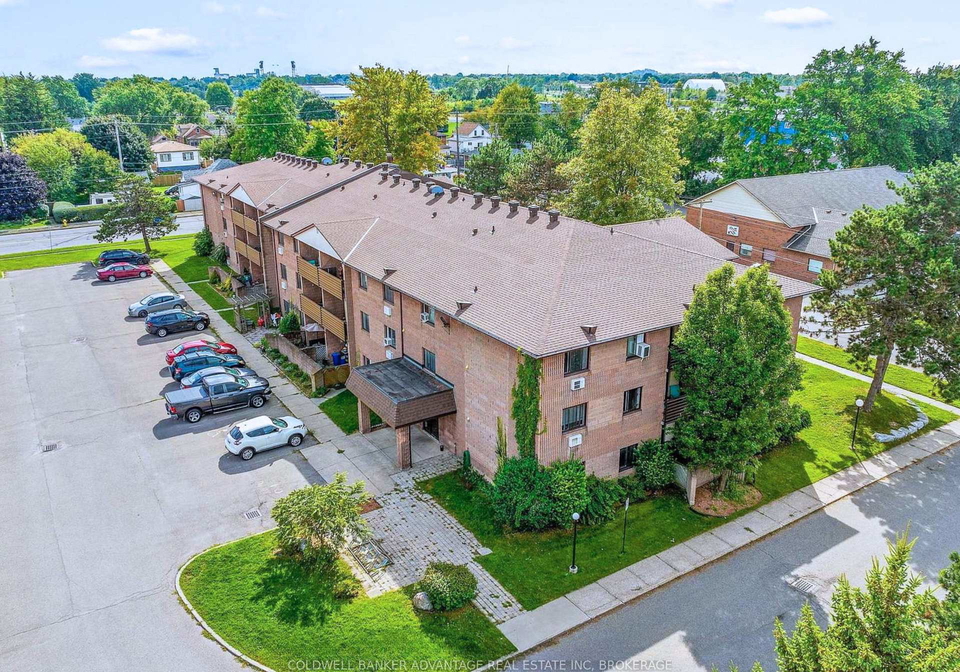 72-main-street-e-port-colborne-ontario-x13761526