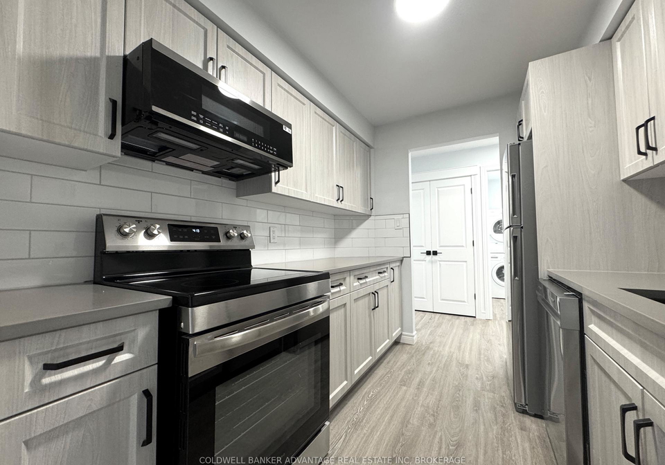 72-main-street-e-port-colborne-ontario-x13761526