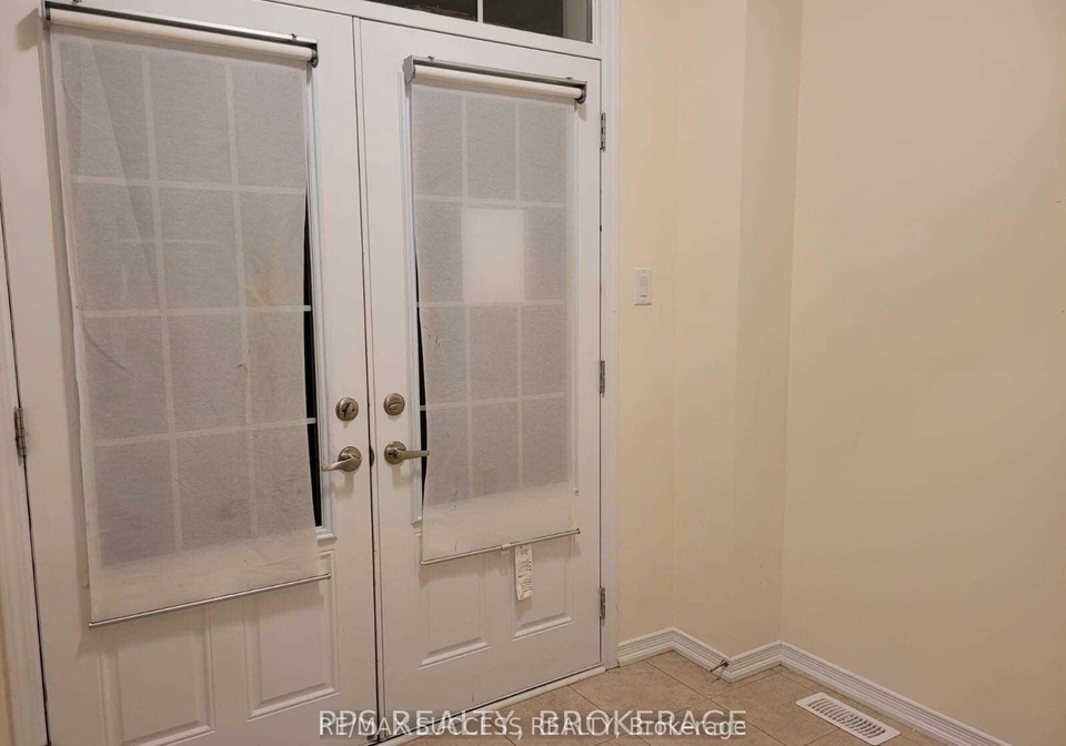 7916-odell-crescent-niagara-falls-ontario-x13761570