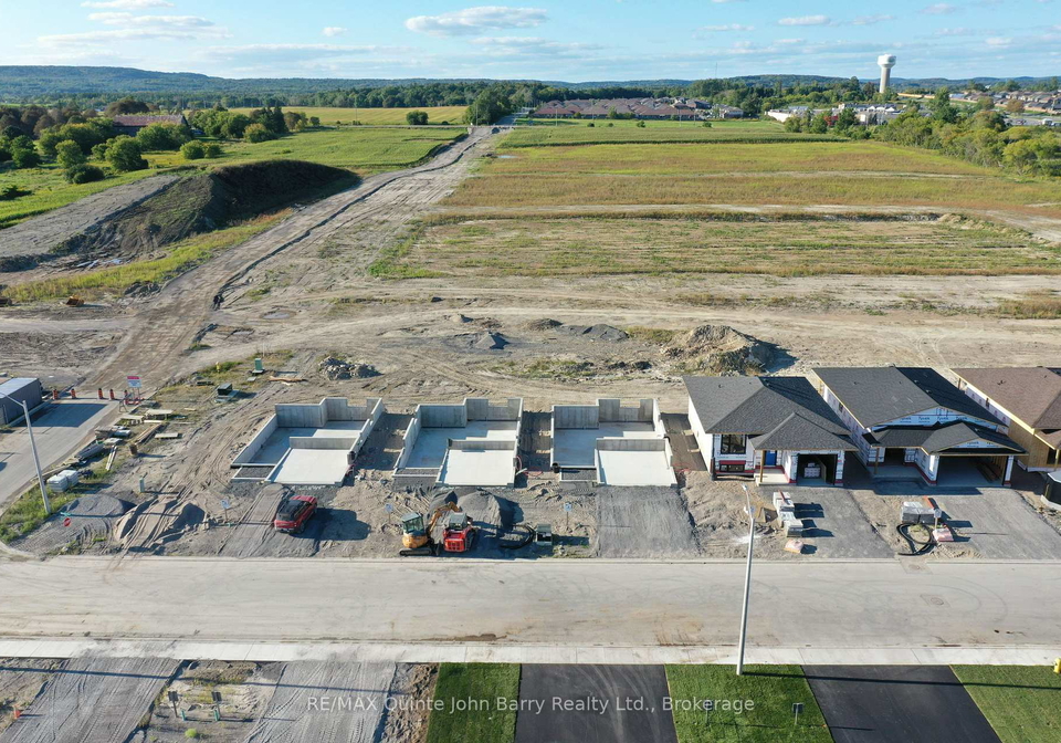54-parkland-circle-quinte-west-ontario-x13761586