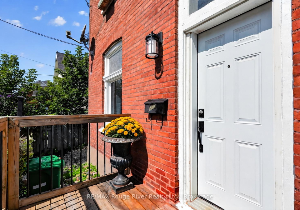 278-dalhousie-street-peterborough-ontario-x13761588