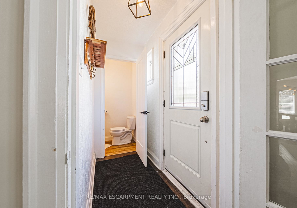 239-rosewood-road-hamilton-ontario-x13761850