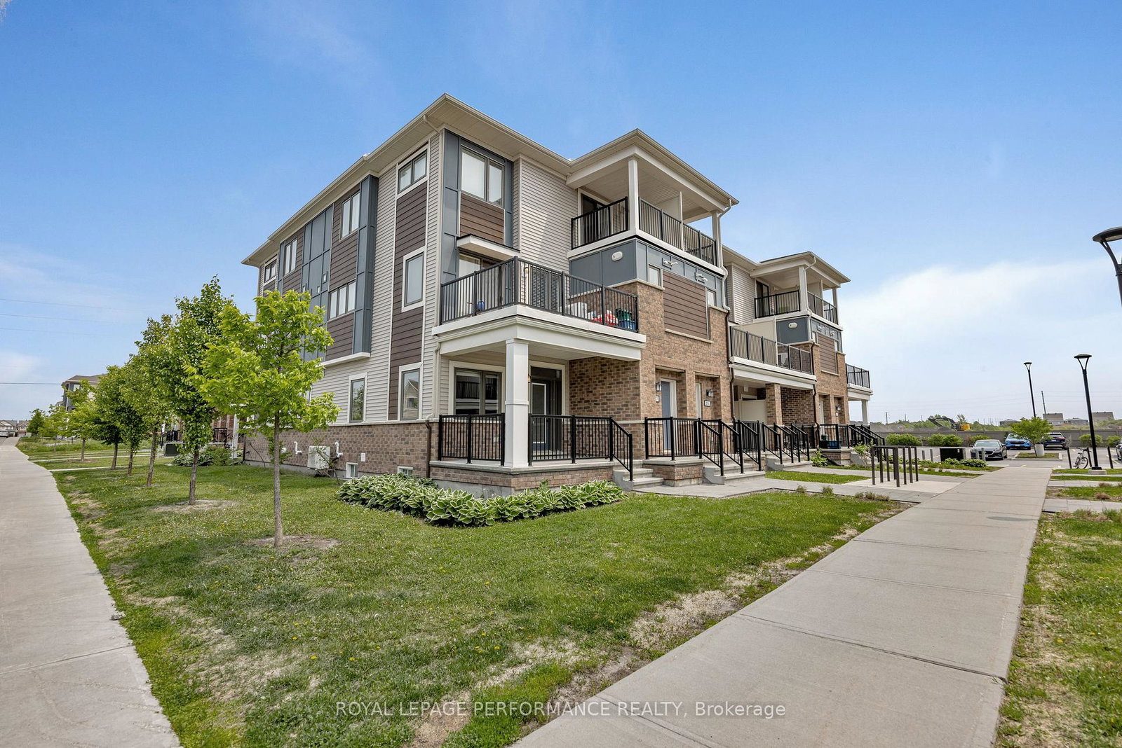 251-zenith-private-ottawa-ontario-x13761888