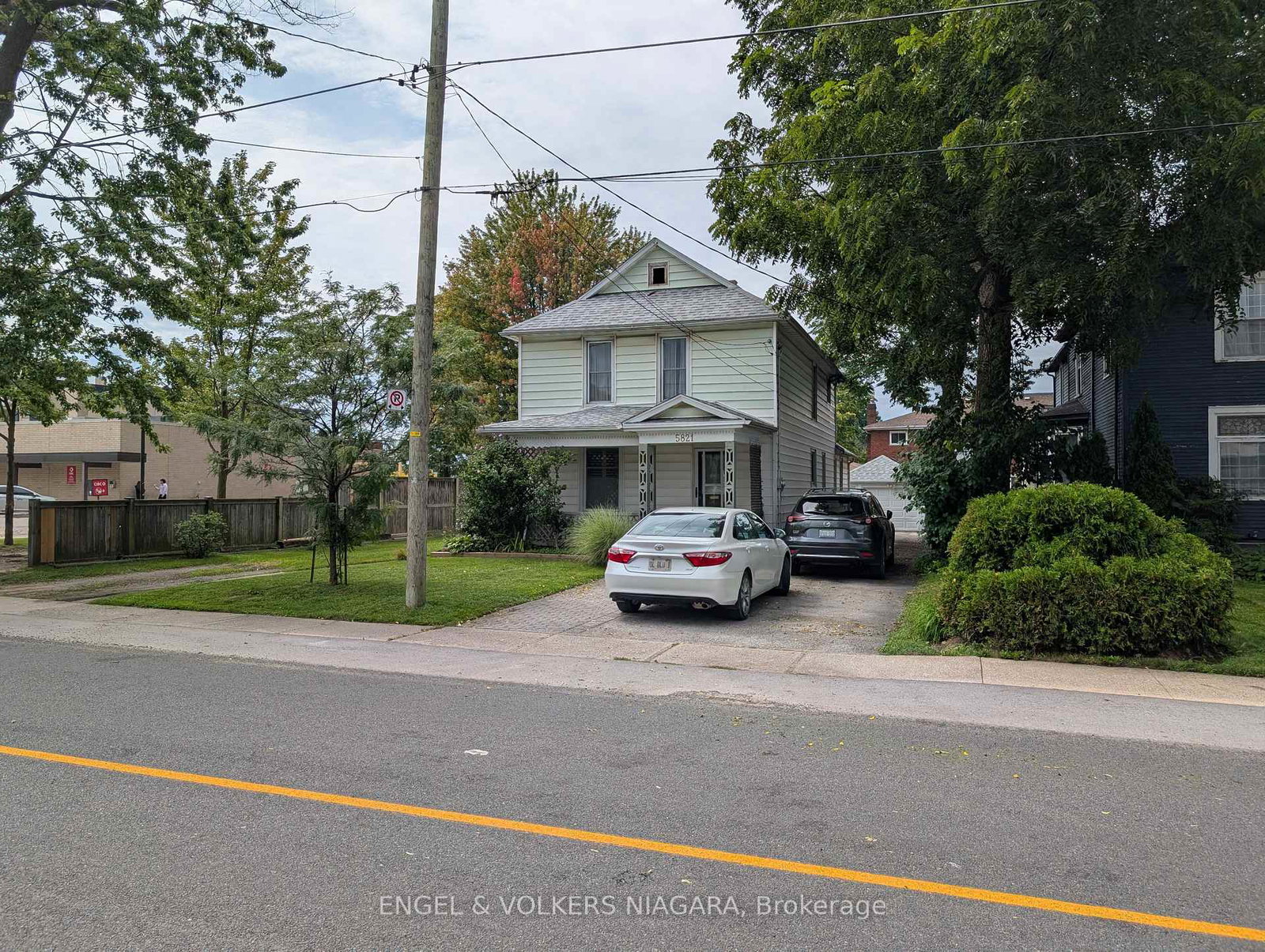 5821-leonard-avenue-niagara-falls-ontario-x13762462