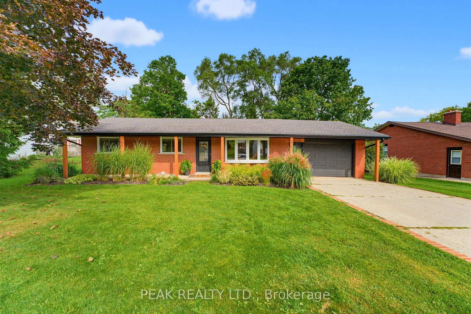 212-elgin-street-brockton-ontario-x13762498