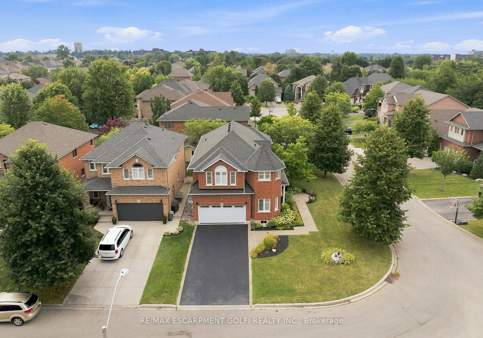 31-commando-court-hamilton-ontario-x13762556