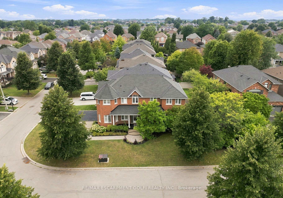 31-commando-court-hamilton-ontario-x13762556
