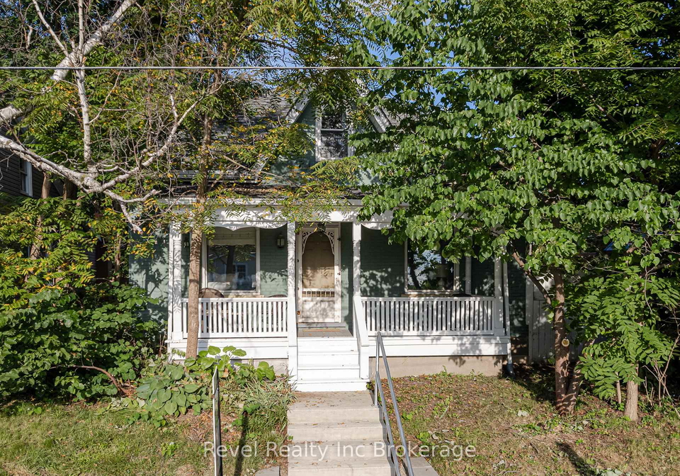 126-huron-street-woodstock-ontario-x13763120