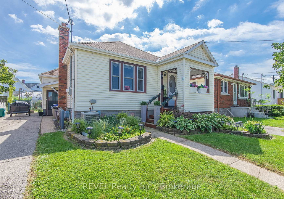 12-garnet-street-st-catharines-ontario-x13763486